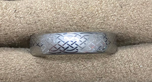 mens tungsten band with criss cross design